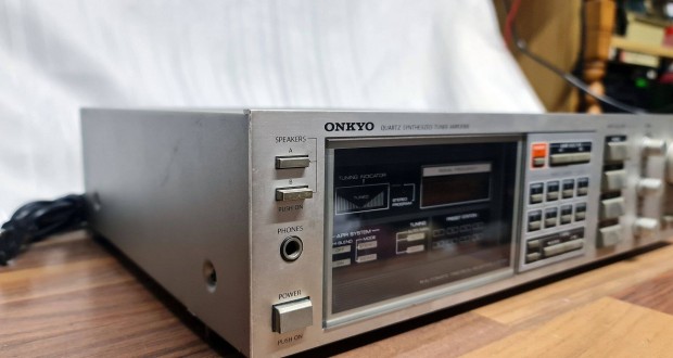 Onkyo TX-25 erst