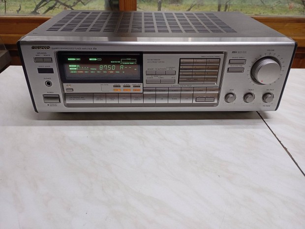 Onkyo TX 7830 Rszben Hibs Erst Elad Szllts rban Utnvttel