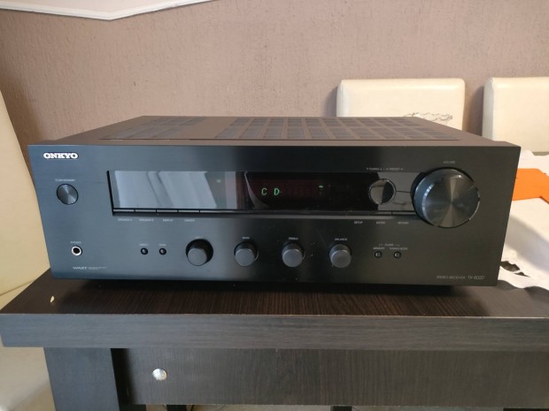 Onkyo TX-8020 Sztere Dac-Phono 2.1 erst 