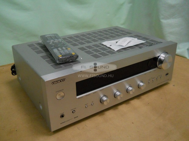 Onkyo TX-8050, (9.) 295W, 8-16ohm, 4 hangfalas rdis sztereo erst