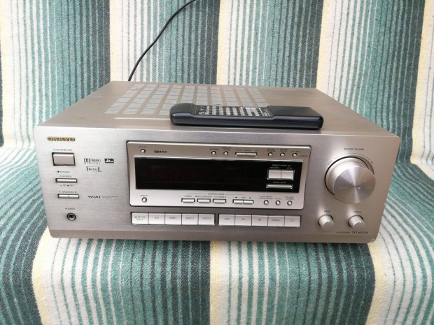 Onkyo TX-DS 575 hatalmas hzimozi erst elad