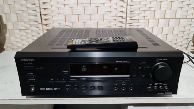 Onkyo TX-SR502E 6.1 hzimozi erst jszer llapotban tvirnytval