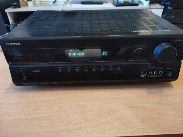 Onkyo TX-SR-307.Olvasd lerst. 