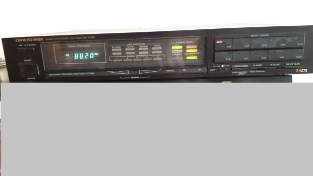 Onkyo T-4270 AM, FM rdi tuner (analg, kvarcoszcilltoros) elad