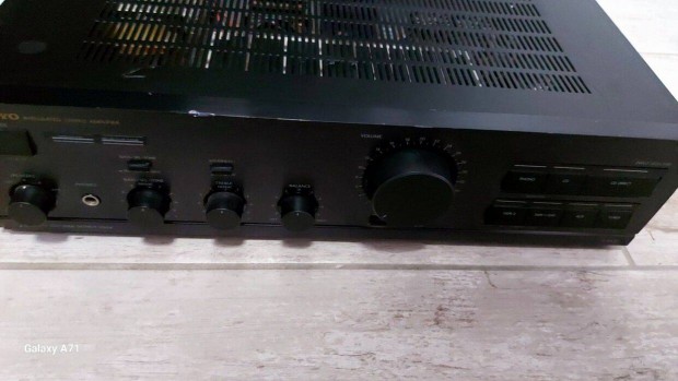 Onkyo a8430 stereo erősítő eladó!