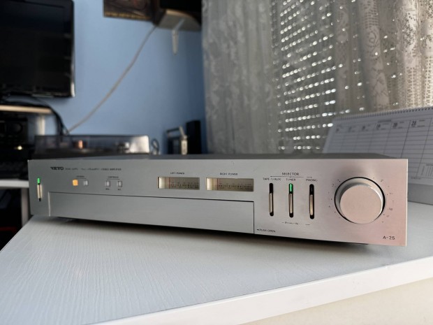 Onkyo a 25 Jzsefnek 