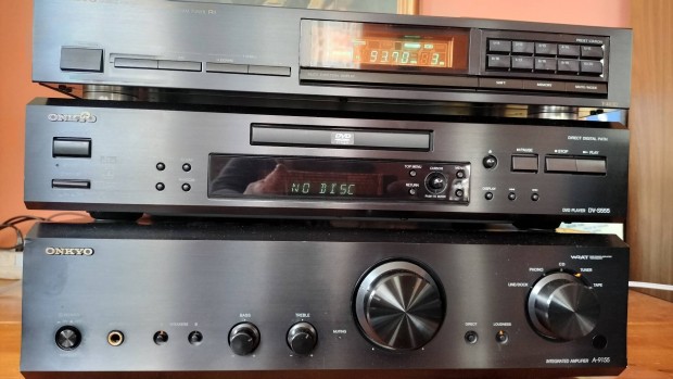 Onkyo erst CD lejtsz s Tuner 