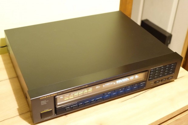 Onkyo integra R1 tuner deck