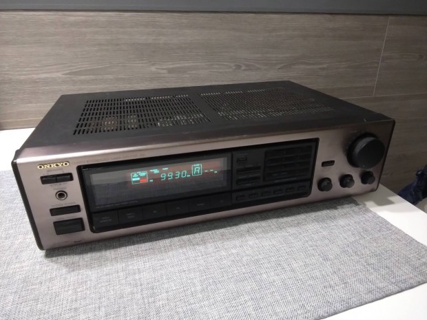 Onkyo receiver hibs