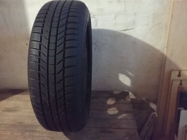Ontinental 215/65 R 16 T hasznlt tli gumi garnitra (4 db) +ajndk