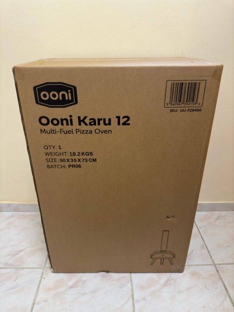 Ooni Karu 12 pizzast kiegsztkkel