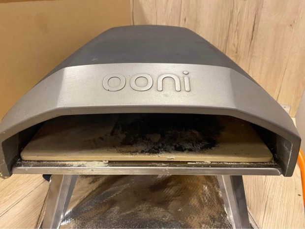 Ooni koda 12 nápolyi pizzakemence