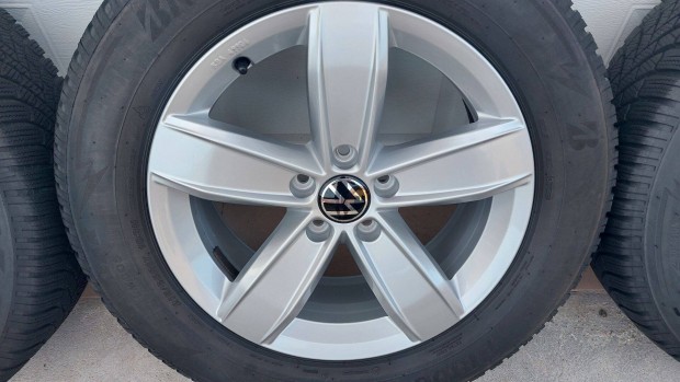 Óóó 2 Gyári, VW Tiguan 17/Corvara/ alufelni, újszerű téli gumi