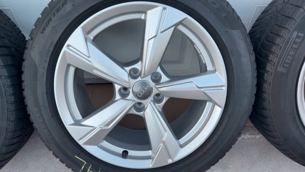 Óóó Eladó,3 Gyári, Audi A6 allroad 4K C8 18" alufelni téli gumik