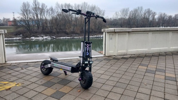 Ootd T90 Elektromos Roller 6000W Laotie Angwatt Kukirin