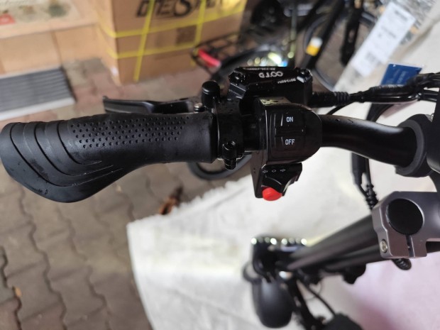 Ootd T90 elektromos roller elad Magyar garancival 