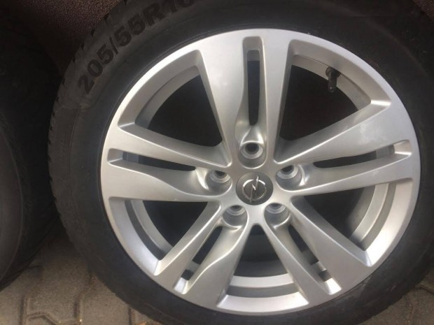 Opel 10 klls alufelni, 16-os, 5x105 mm, Michelin tli gumikkal