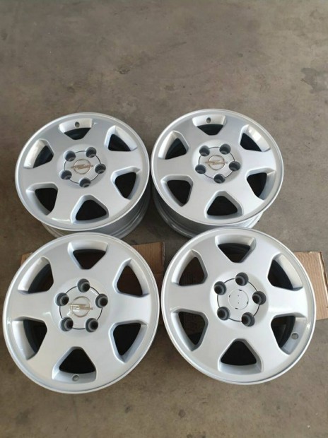 Opel 15 alufelni 5x110