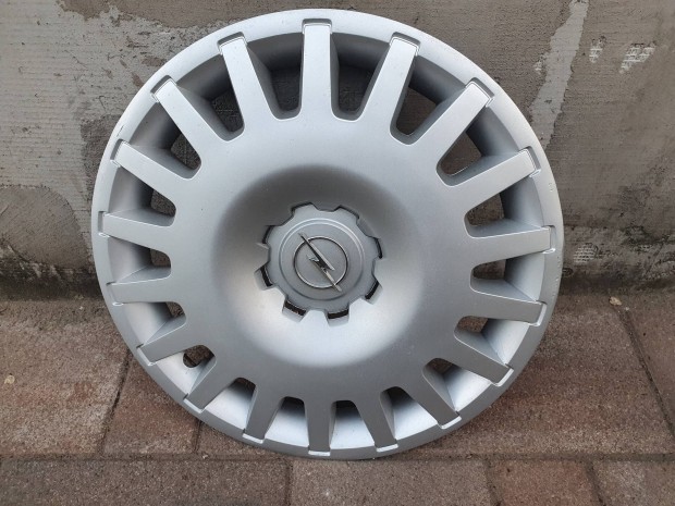 Opel 15-s gyri dsztrcsa.
