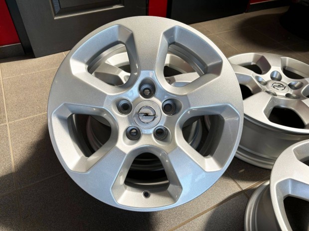 Opel 16" 5x110 gyri alufelni elad 16 coll Astra Zafira