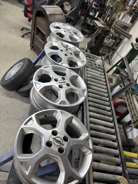 Opel 16 colos gy�ri alufelni garnit�ra 