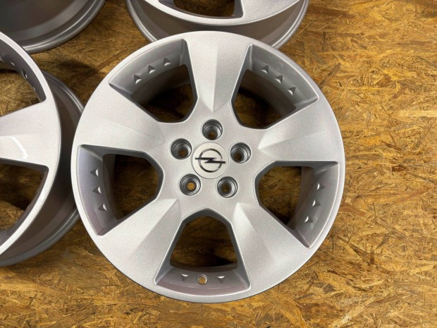 Opel 17" 5x110 gyri alufelni elad 17 coll Astra Zafira Vectra