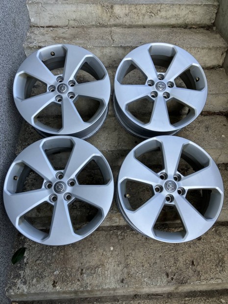 Opel 17 col 5x105 szenzoros gyri alufelni astra j k mokka