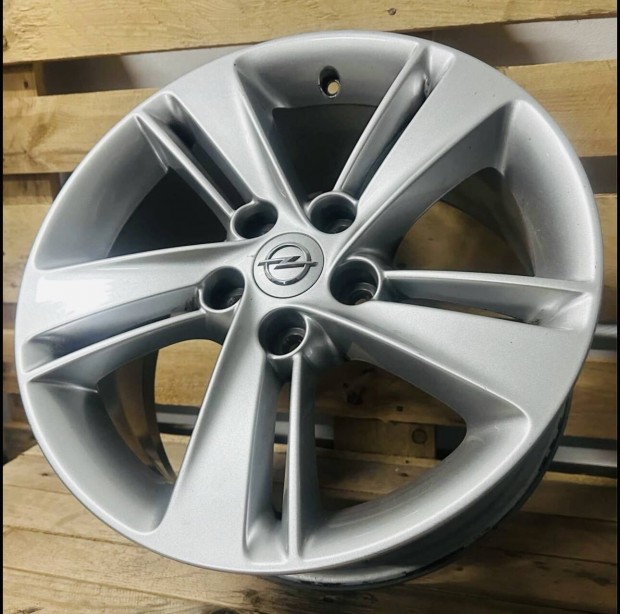 Opel 17es gyári alufelni 5x115 Insignia B Zafira