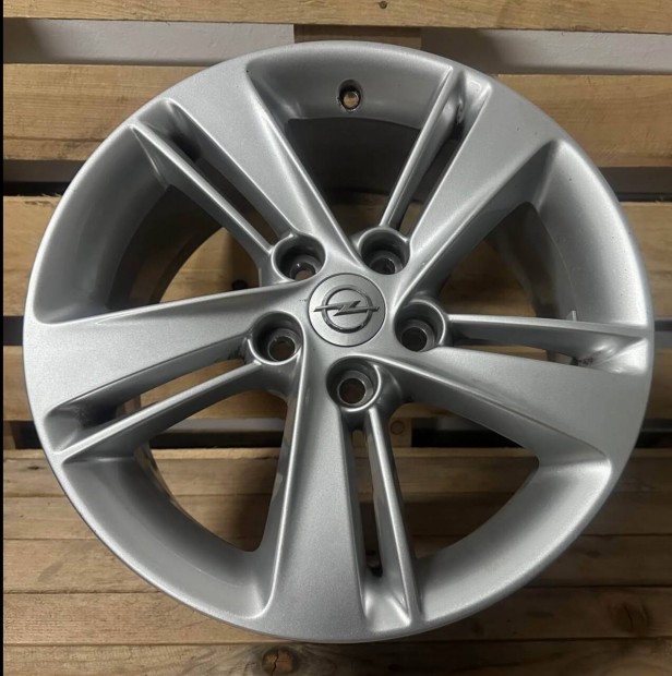 Opel 17es gyári alufelni 5x115 Insignia B