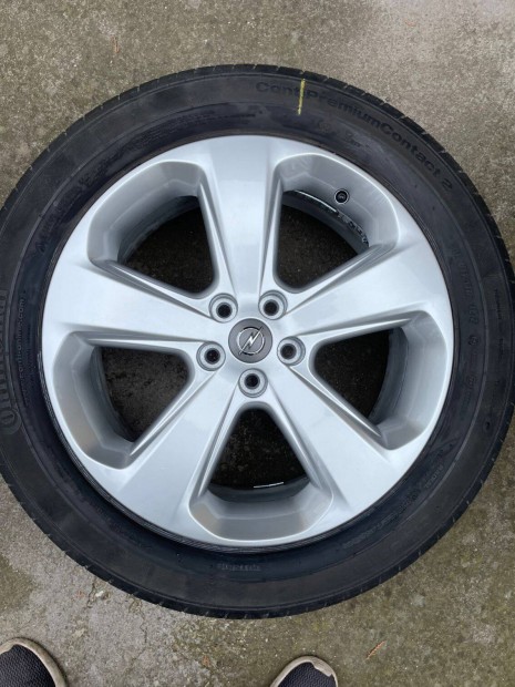 Opel 18" alufelnis kerekek 5x105 osztkrre nyri gumikkal