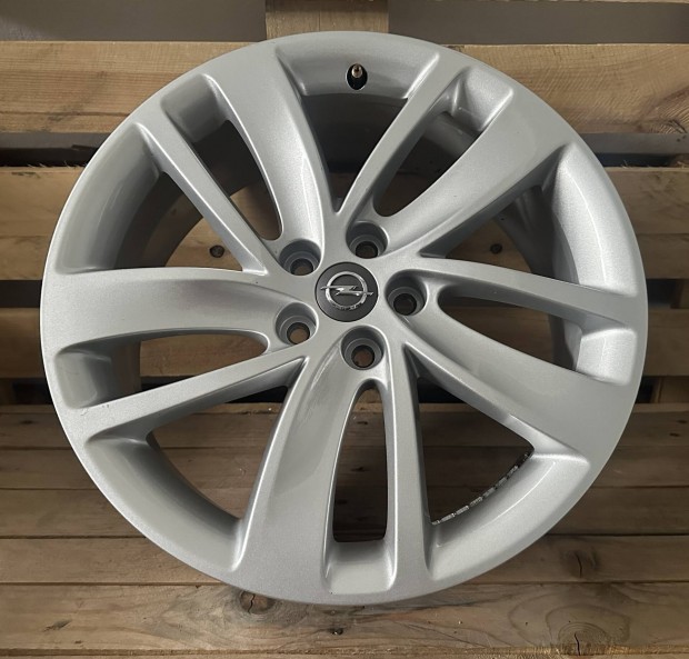 Opel 18as gyári alufelni 5x105 Astra Mokka Ampera Tpms