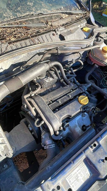 Opel 1.0 ecotec Z10Xep motor elado