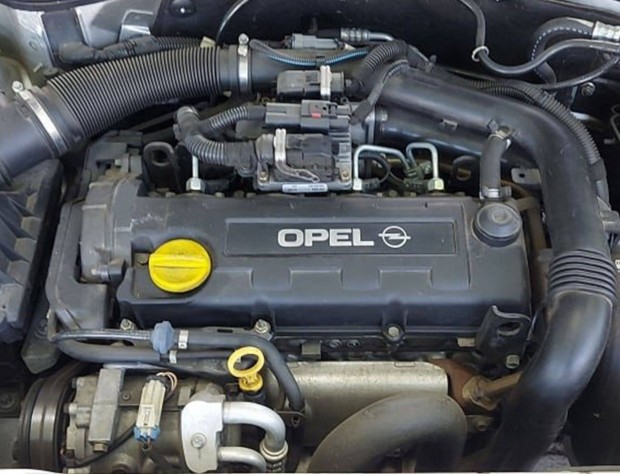 Opel 1.7 Isuzu TD blokk hengerfejjel egyben