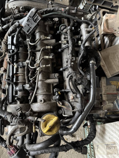 Opel 1.9cdti 150le z19dth motor porlasztókkal