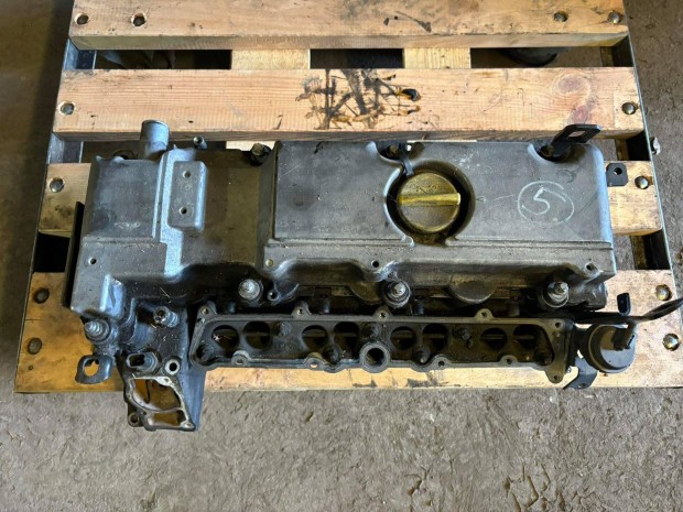 Opel 2.2 dzel hengerfej + vezrmtengely 