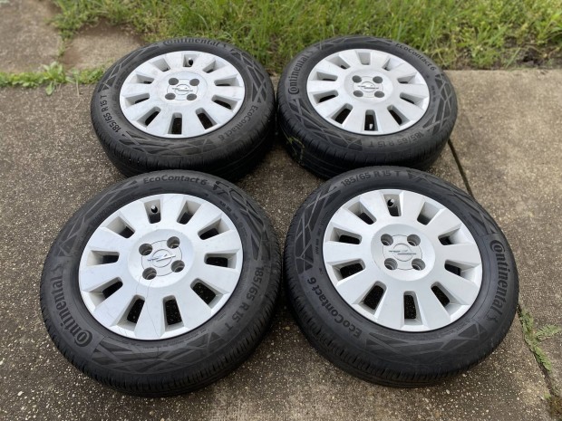 Opel 4x100 alufelni 185/65R15 nyári gumikkal!