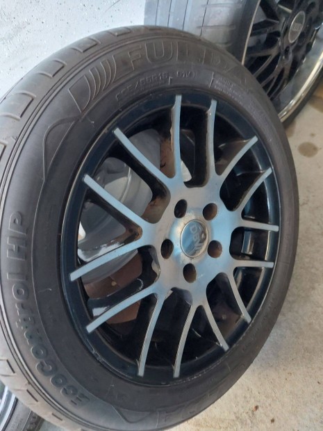 Opel 5 x110 16 zoll felniszett krm-fekete szinezettel