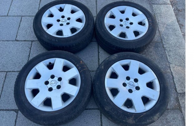 Opel 5x110 205/55 R16 Alufelni nyári gumikkal