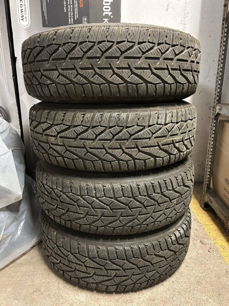 Opel 5x110 Taurus 195/65 R15 téli kerék garnitúra