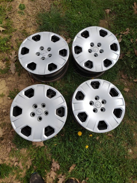 Opel 5x115 R16 gyári lemezfelni+dísztárcsa