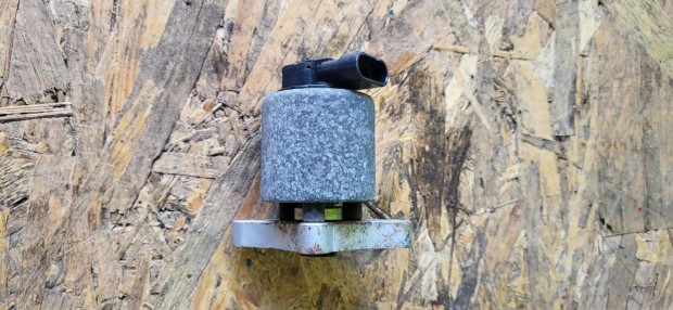 Opel ASTRA VECTRA ZAFIRA 98 1.6 Elektromos kipufog�g�z egr szelep 3996