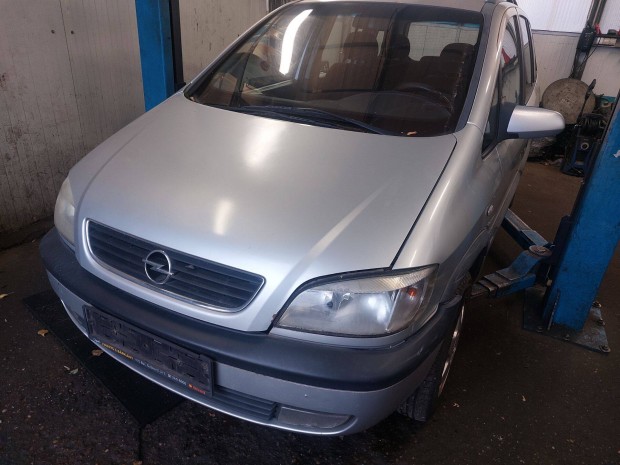 Opel A Zafira karosszéria elemei Z147