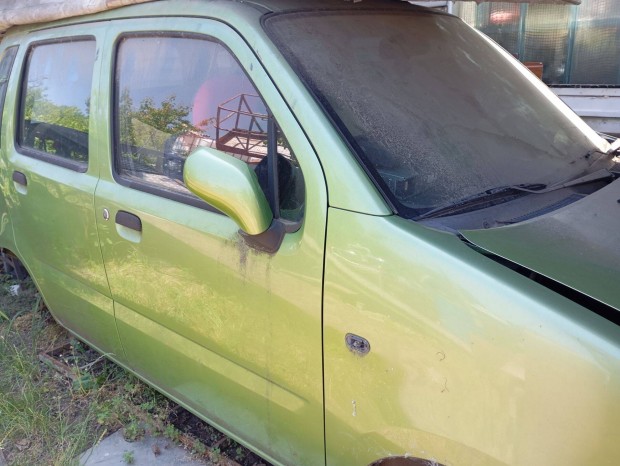 Opel Agila bontsban