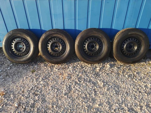 Opel Antara Chevrolet Captiva tli kerk 215/70 R16 5x115 lemez felni