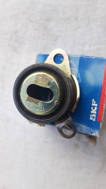Opel Arena 1900D vezrmszij feszit csapgy  SKF  2003ig