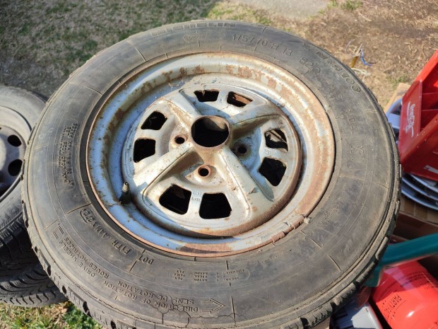 Opel Ascona gy�ri lemezfelni garnitura!