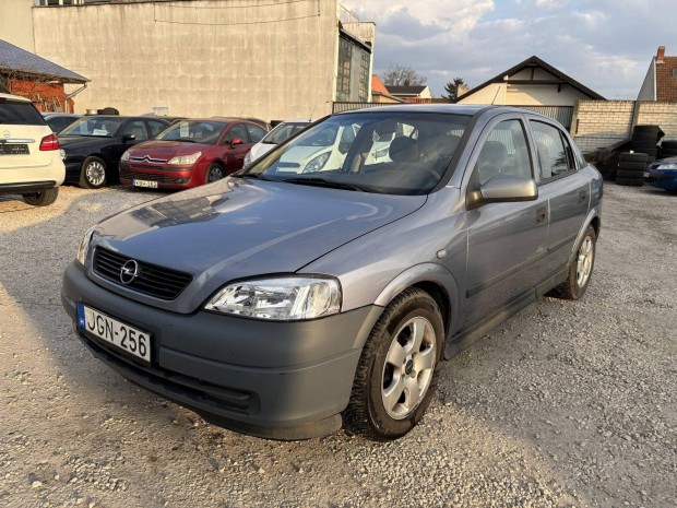 Opel Astra 1.4 16V Classic II Family azonnal el...
