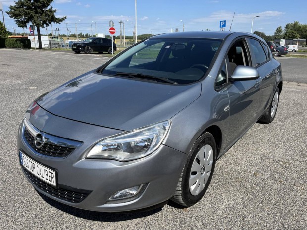 Opel Astra 1.4 Essentia friss mszaki. klma.te...