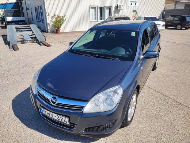 Opel Astra 1.4 benzin,238 e Km, láncos motor! Klíma, megkímélt,csere i