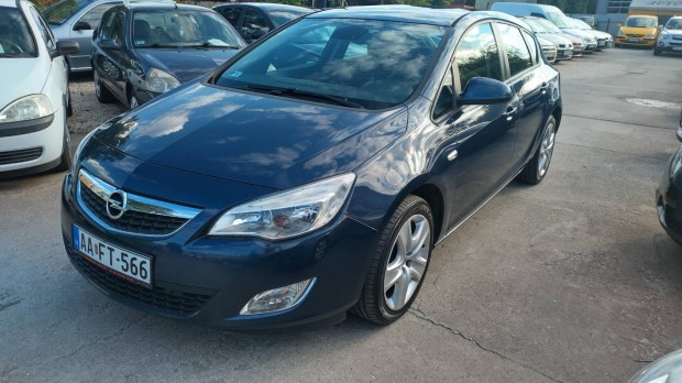 Opel Astra 1.6 Enjoy 180000KM!!!